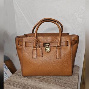 Michael Kors Hamilton Traveler Leather Top Handle Satchel- EUC